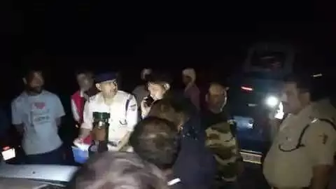 Uttarakhand Latest Updates: बारातियों से भरी बस गहरी खाई में गिरी 6 शव बरामद, 35 लापता मुख्यमंत्री ख़ुद कर रहे हादसे की निगरानी