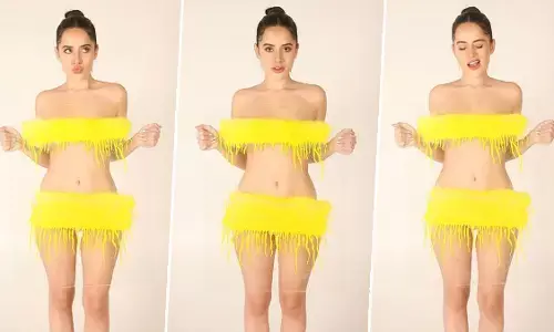 Urfi Javed Sexy Pics:नाममात्र के कपड़े पहन उर्फी जावेद ने बढ़ाया सोशल मीडिया का पारा, यूजर्स बोले- Yellow Yellow Dirty Fellow