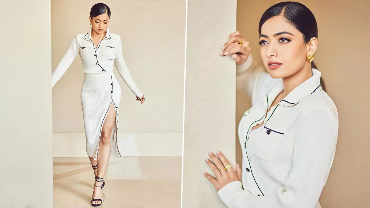 Rashmika Mandanna Sexy Video Photo: रश्मिका मंदाना ने स्टायलिश आउटफिट पहन बढ़ाया तापमान, अदाएं देख यूजर्स का छूटा पसीना Rashmika Mandanna Sexy Video Photo: रश्मिका मंदाना ने स्टायलिश आउटफिट पहन बढ़ाया तापमान, अदाएं देख यूजर्स का छूटा पसीना