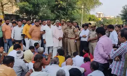 मेरठ के चर्चित दीपक त्यागी हत्याकांड की जांच अब बागपत पुलिस करेगी, पुलिस ने जाकर किया अपराध का सीन किया क्रियेट