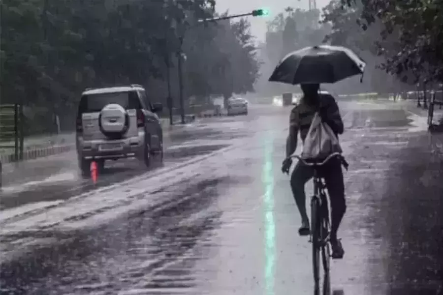 देश के कई राज्यों में भीषण बारिश से जन जीवन अस्त व्यस्त,जाने अपने राज्य का हाल