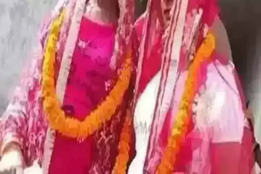 16 साल की नाबालिक युवती को दो बच्चों मां से हो गया प्यार ,दोनो ने रचाई शादी फिर... 16 साल की नाबालिक युवती को दो बच्चों मां से हो गया प्यार ,दोनो ने रचाई शादी फिर...