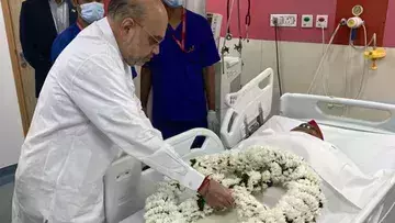 मेदांता पहुंचकर अमित शाह ने मुलायम सिंह यादव को दी श्रद्धांजलि,नेता जी  का शव सैफई के लिए रवाना मेदांता पहुंचकर अमित शाह ने मुलायम सिंह यादव को दी श्रद्धांजलि,नेता जी  का शव सैफई के लिए रवाना