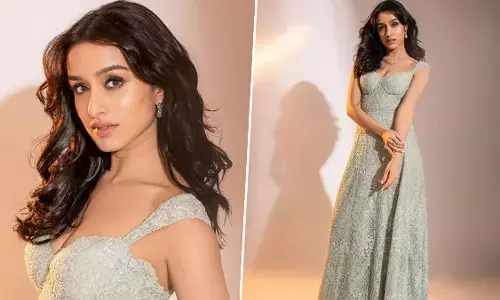 Shraddha Kapoor Hot Pics: श्रद्धा कपूर का बेहद टाइट ड्रेस में दिखा किलर लुक, एक्ट्रेस की तस्वीरें देख आपकी आंखें रह जाएंगी खुली की खुली