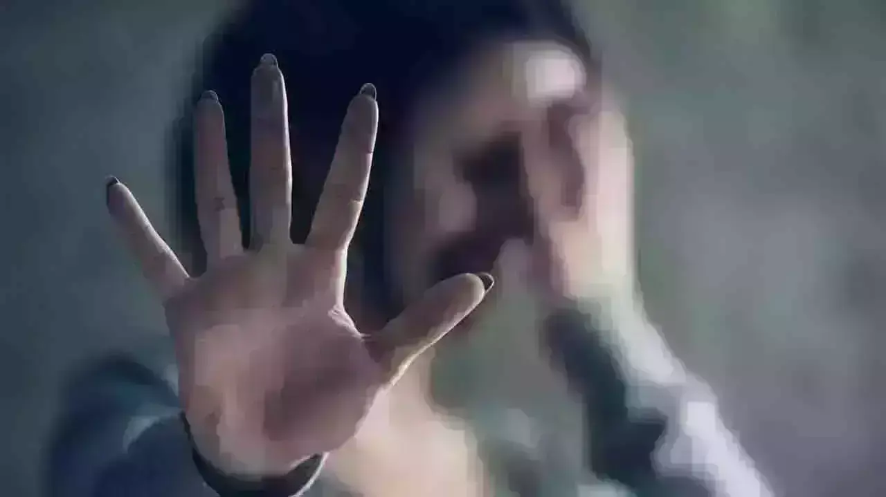 युवती से दुष्कर्म के मामले में फंसे बिहार के सीनियर आईपीएस, अब यह होगी कार्यवाही युवती से दुष्कर्म के मामले में फंसे बिहार के सीनियर आईपीएस, अब यह होगी कार्यवाही