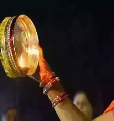 जेल में महिला कैदियों को करवा चौथ व्रत रखने की  जेल मंत्री से मिली इजाजत जेल में महिला कैदियों को करवा चौथ व्रत रखने की  जेल मंत्री से मिली इजाजत