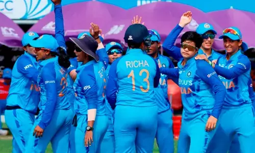 Womens Asia Cup : भारतीय महिला टीम 7वीं बार बनी एशिया कप चैंपियन, फाइनल में श्रीलंका को बुरी तरह रौंदा Womens Asia Cup : भारतीय महिला टीम 7वीं बार बनी एशिया कप चैंपियन, फाइनल में श्रीलंका को बुरी तरह रौंदा