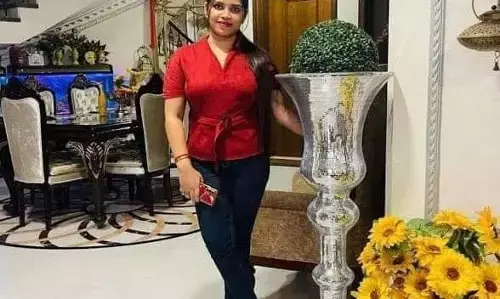 हुस्न की परी अर्चना नाग की तस्वीर DRM के साथ सोशल मीडिया में वायरल, अधिकारी परेशान