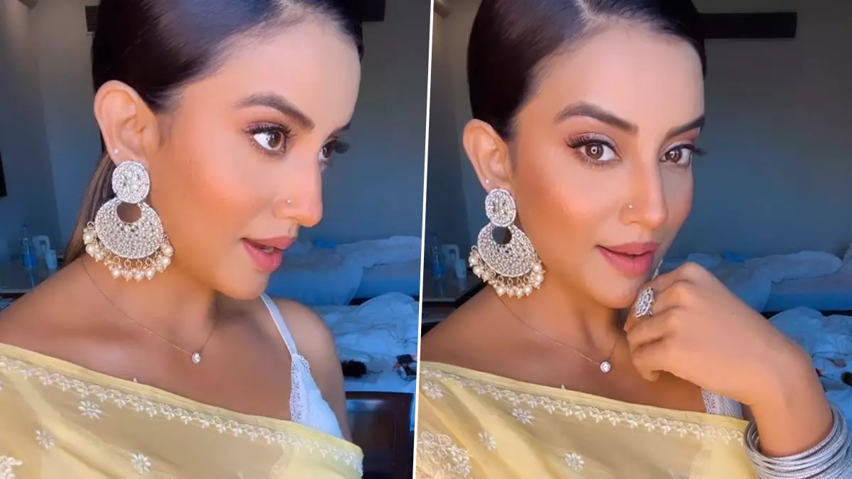 Akshara Singh Sexy Video Photo: एक्ट्रेस Akshara Singh ने देसी लुक में फिर ढाया कहर, एक्ट्रेस की दिलकश अदाएं मोह लेंगी आपका दिल Akshara Singh Sexy Video Photo: एक्ट्रेस Akshara Singh ने देसी लुक में फिर ढाया कहर, एक्ट्रेस की दिलकश अदाएं मोह लेंगी आपका दिल