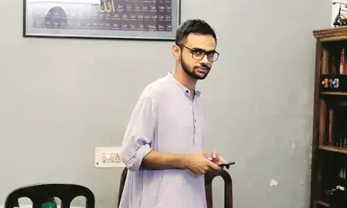 उमर खालिद को हाई कोर्ट से बड़ा झटका उमर खालिद को हाई कोर्ट से बड़ा झटका