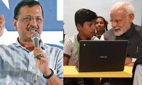 गुजरात में क्लासरूम में बच्चों के बीच पहुंचे PM मोदी, केजरीवाल ने कह दी बड़ी बात! गुजरात में क्लासरूम में बच्चों के बीच पहुंचे PM मोदी, केजरीवाल ने कह दी बड़ी बात!