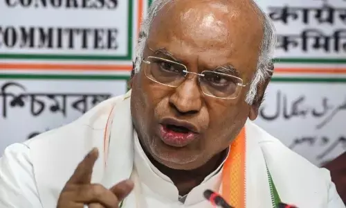 New Congress chief Mallikarjun Kharge: भारत की लोकतांत्रिक चेतना का नया कदम है खड़गे की जीत