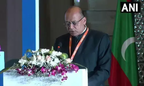 रक्षा सचिव ने डेफएक्सपो 2022 के मौके पर बांग्लादेश और कजाकिस्तान के प्रतिनिधिमंडलों के साथ की द्विपक्षीय बैठकें रक्षा सचिव ने डेफएक्सपो 2022 के मौके पर बांग्लादेश और कजाकिस्तान के प्रतिनिधिमंडलों के साथ की द्विपक्षीय बैठकें