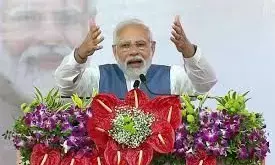 PM मोदी ने लॉन्च किया रोजगार मेला, 75 हजार युवाओं को नियुक्ति पत्र सौंपकर बोले- देश में कार्य संस्कृति बदल रही है PM मोदी ने लॉन्च किया रोजगार मेला, 75 हजार युवाओं को नियुक्ति पत्र सौंपकर बोले- देश में कार्य संस्कृति बदल रही है