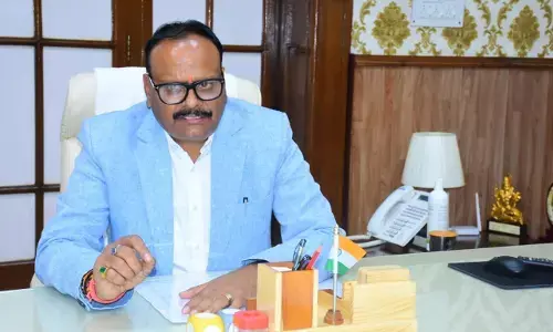 डिप्टी सीएम ब्रजेश पाठक ने अफसरों से पूछा- क्यों फैला डेंगू?