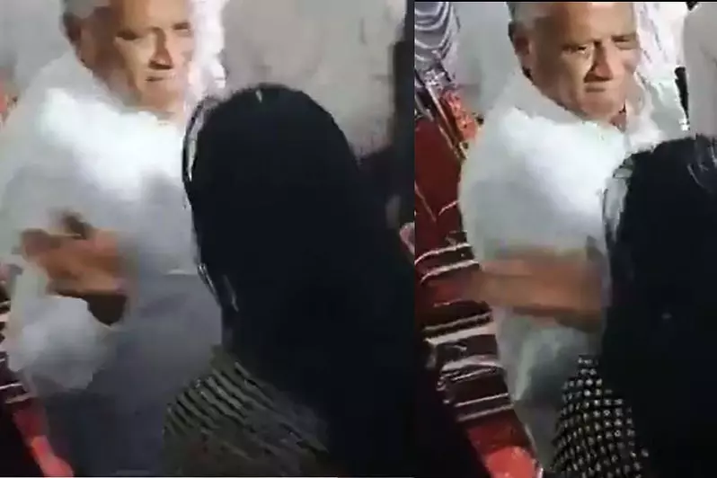 कर्नाटक के मंत्री वी. सोमन्ना ने महिला को सरेआम जड़ा थप्पड़, फिर भी आशीर्वाद के लिए महिला ने छुए पैर, वीडियो हुआ वायरल