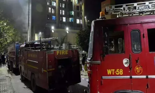 दीवाली पर दिल्ली में कई जगहों पर लगी भीषण आग, फायर सर्विस को आए 201 फोन कॉल!