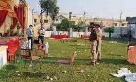 गुलाब जामुन में चक्कर में शादी में चले जमकर चाकू, एक युवक की मौत, 6 लोग घायल गुलाब जामुन में चक्कर में शादी में चले जमकर चाकू, एक युवक की मौत, 6 लोग घायल