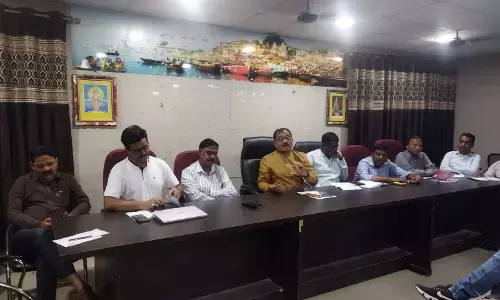 डॉक्टर और मरीज के बीच में दूरियां होंगी कम! सरकारी अस्पतालों में मरीजों के परिजनों के लिए एक अतिरिक्त कर्मचारी अब रहेगा तैनात..