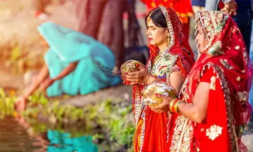 छठ का महापर्व आज से! 4 दिन चलेगा उत्सव परसों दिया जाएगा सूर्य को पहला अर्घ्य... छठ का महापर्व आज से! 4 दिन चलेगा उत्सव परसों दिया जाएगा सूर्य को पहला अर्घ्य...