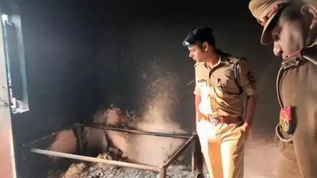 Saharanpur Breaking News: पत्नी और सास पर पेट्रोल छिड़ककर जिंदा लगाई आग, एक की मौत
