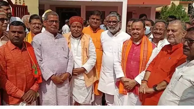 यूपी के मंत्री जेपी एस राठौर बोले देवी देवताओं से मतलब नहीं,  जनता के करेंसी से मतलब है