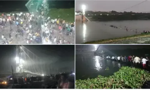 गुजरात : मोरबी पुल हादसे में अभी तक 78 लोगों की मौत, घटनास्थल पर पहुंचे गुजरात के सीएम भूपेंद्र पटेल, बचाव कार्य में जुटी सेना गुजरात : मोरबी पुल हादसे में अभी तक 78 लोगों की मौत, घटनास्थल पर पहुंचे गुजरात के सीएम भूपेंद्र पटेल, बचाव कार्य में जुटी सेना