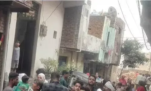 Major accident, Garima Garden ,Ghaziabad, storey house, collapsed