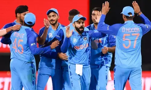 IND vs BAN: टीम इंडिया पर फिर लगा Cheating का आरोप, भारत-बांग्लादेश मैच में घटी इस घटना पर हुआ बवाल IND vs BAN: टीम इंडिया पर फिर लगा Cheating का आरोप, भारत-बांग्लादेश मैच में घटी इस घटना पर हुआ बवाल