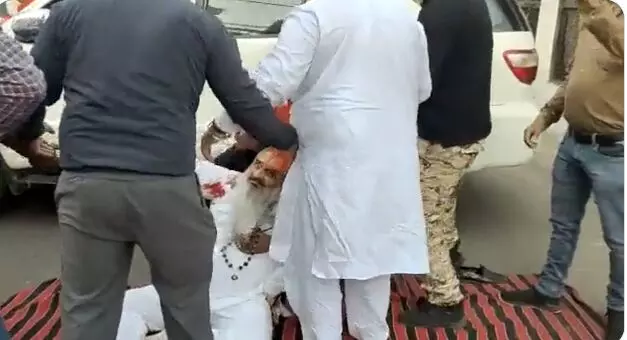 Shiv Sena leader Sudhir Suri shot in Amritsar,: शिवसेना नेता सुधीर सूरी को अमृतसर में गोली मारी, दो गोलियां लगी