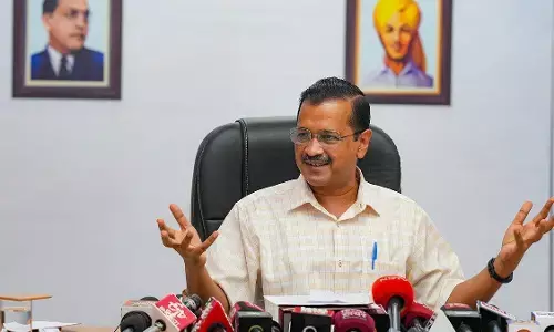 Gujrat Election : अरविंद केजरीवाल ने कर दिया ऐलान, कौन होगा आप का गुजरात सीएम का चेहरा Gujrat Election : अरविंद केजरीवाल ने कर दिया ऐलान, कौन होगा आप का गुजरात सीएम का चेहरा