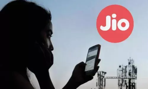 Good News: पूरे 84 दिनों तक Free Unlimited कॉलिंग के साथ, हाई स्पीड इंटरनेट दे रहा Jio का ये प्रीपेड प्लान Good News: पूरे 84 दिनों तक Free Unlimited कॉलिंग के साथ, हाई स्पीड इंटरनेट दे रहा Jio का ये प्रीपेड प्लान