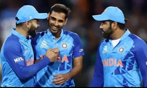 T20 World Cup 2022: भुवनेश्वर कुमार ने बनाया बड़ा वर्ल्ड रिकॉर्ड, ऐसा कारनामा करने वाले बने दुनिया के पहले गेंदबाज T20 World Cup 2022: भुवनेश्वर कुमार ने बनाया बड़ा वर्ल्ड रिकॉर्ड, ऐसा कारनामा करने वाले बने दुनिया के पहले गेंदबाज