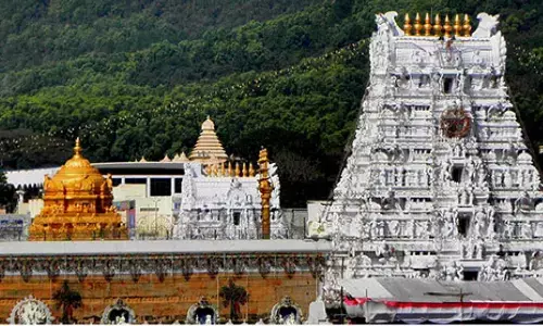 तिरुपति मंदिर ने 90 साल में पहली बार घोषणा, Wipro-Nestle से ज्यादा है धनवान! कई देशों की GDP से ज्यादा नेटवर्थ तिरुपति मंदिर ने 90 साल में पहली बार घोषणा, Wipro-Nestle से ज्यादा है धनवान! कई देशों की GDP से ज्यादा नेटवर्थ