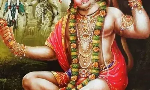 घर की किस दिशा में हनुमान जी की कौन-सी तस्वीर लगाने से बाधाएं होंगी दूर घर की किस दिशा में हनुमान जी की कौन-सी तस्वीर लगाने से बाधाएं होंगी दूर