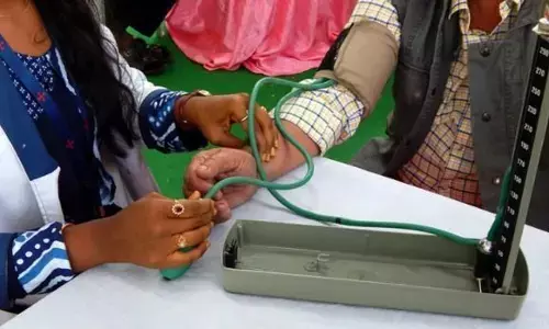 डाॅक्टरी को ठगी का धंधा न बनाएँ डाॅक्टरी को ठगी का धंधा न बनाएँ