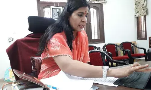 हाई कोर्ट के आदेश के बाद सौम्या गुजर बनेंगी फिर मेयर, आज हुए मतदान की नही होगी गिनती, उधर संजय राउत भी हुए आजाद! हाई कोर्ट के आदेश के बाद सौम्या गुजर बनेंगी फिर मेयर, आज हुए मतदान की नही होगी गिनती, उधर संजय राउत भी हुए आजाद!