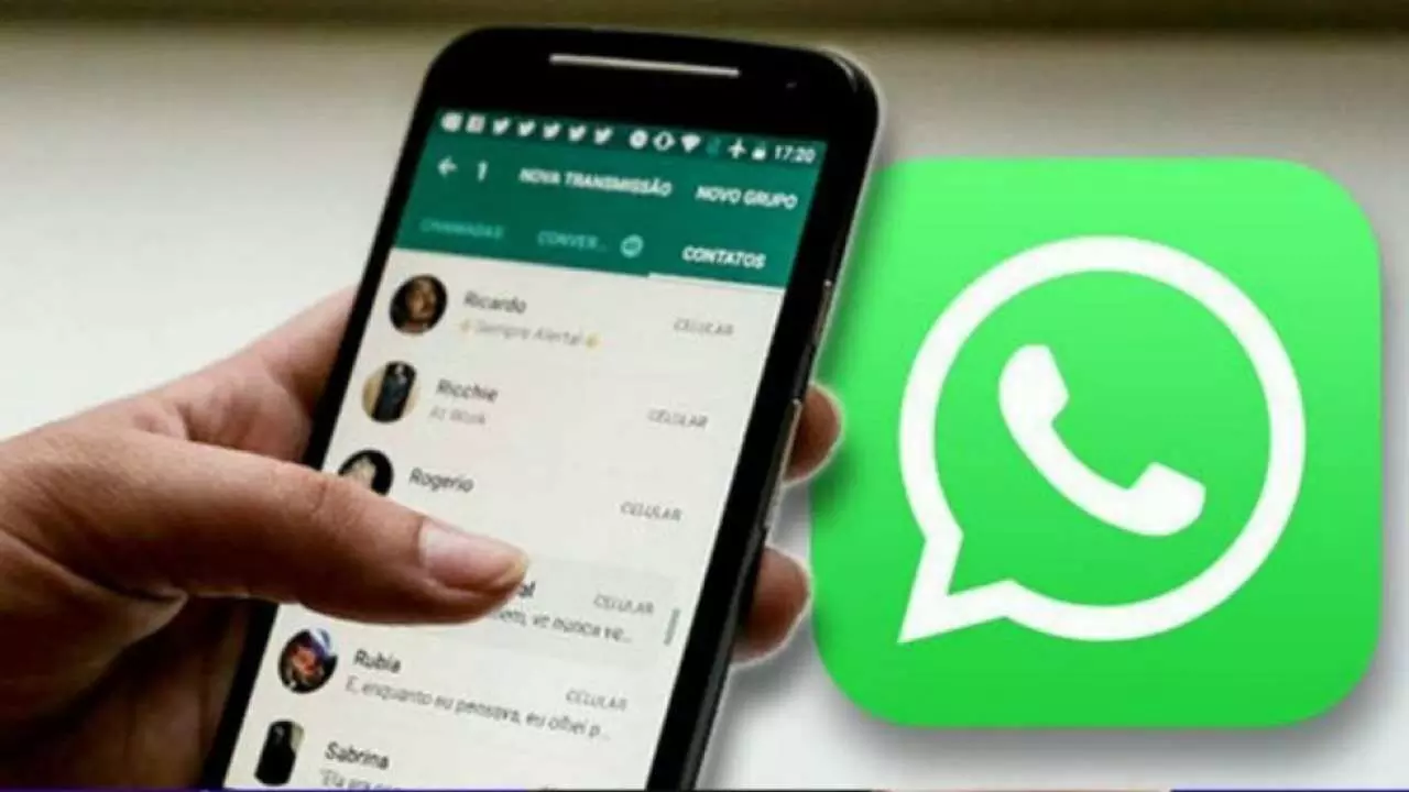 WhatsApp का ये नया फीचर मचा देगा तहलका! दो ग्रुप्स आपस में हो जाएंगे कनेक्ट, चैटिंग का मजा होगा चार गुना WhatsApp का ये नया फीचर मचा देगा तहलका! दो ग्रुप्स आपस में हो जाएंगे कनेक्ट, चैटिंग का मजा होगा चार गुना