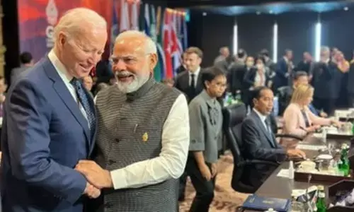 G20 Summit: बाली में आज से जी20 शिखर सम्मेलन, पीएम मोदी से मिले अमेरिकी राष्ट्रपति जो बाइडेन G20 Summit: बाली में आज से जी20 शिखर सम्मेलन, पीएम मोदी से मिले अमेरिकी राष्ट्रपति जो बाइडेन