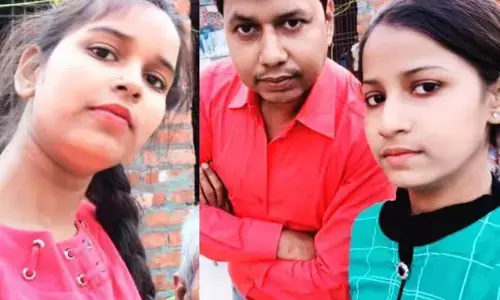 दो बेटियों सहित पिता का फंदे से लटका मिला शव,आत्महत्या की आशंका