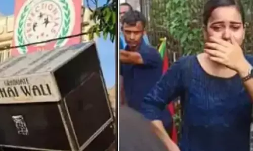 ग्रेजुएट चाय वाली का रोते हुए वीडियो वायरल, ये बिहार है, यहां लड़कियों की औकात… ग्रेजुएट चाय वाली का रोते हुए वीडियो वायरल, ये बिहार है, यहां लड़कियों की औकात…