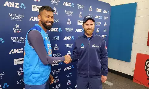 INDvsNZ 1st T20 : बारिश ने बिगाड़ा खेल, भारत-न्यूजीलैंड का पहला टी-20 रद्द, नहीं फेंकी गई एक भी बॉल INDvsNZ 1st T20 : बारिश ने बिगाड़ा खेल, भारत-न्यूजीलैंड का पहला टी-20 रद्द, नहीं फेंकी गई एक भी बॉल