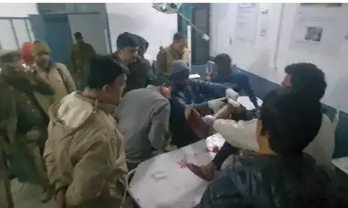 Bijnaur News: बिजनौर में 8 घंटो मे 10 लाख के रुपये के चालान, तो वहीं मुठभेड़ के दौरान 4 बदमाशों को भी दबोचा Bijnaur News: बिजनौर में 8 घंटो मे 10 लाख के रुपये के चालान, तो वहीं मुठभेड़ के दौरान 4 बदमाशों को भी दबोचा
