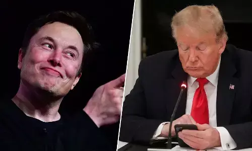 Donald Trump Twitter : ऑनलाइन पोल के बाद डोनाल्ड ट्रंप के ट्विटर अकाउंट पर एलन मस्क ने लिया ये बड़ा फैसला Donald Trump Twitter : ऑनलाइन पोल के बाद डोनाल्ड ट्रंप के ट्विटर अकाउंट पर एलन मस्क ने लिया ये बड़ा फैसला