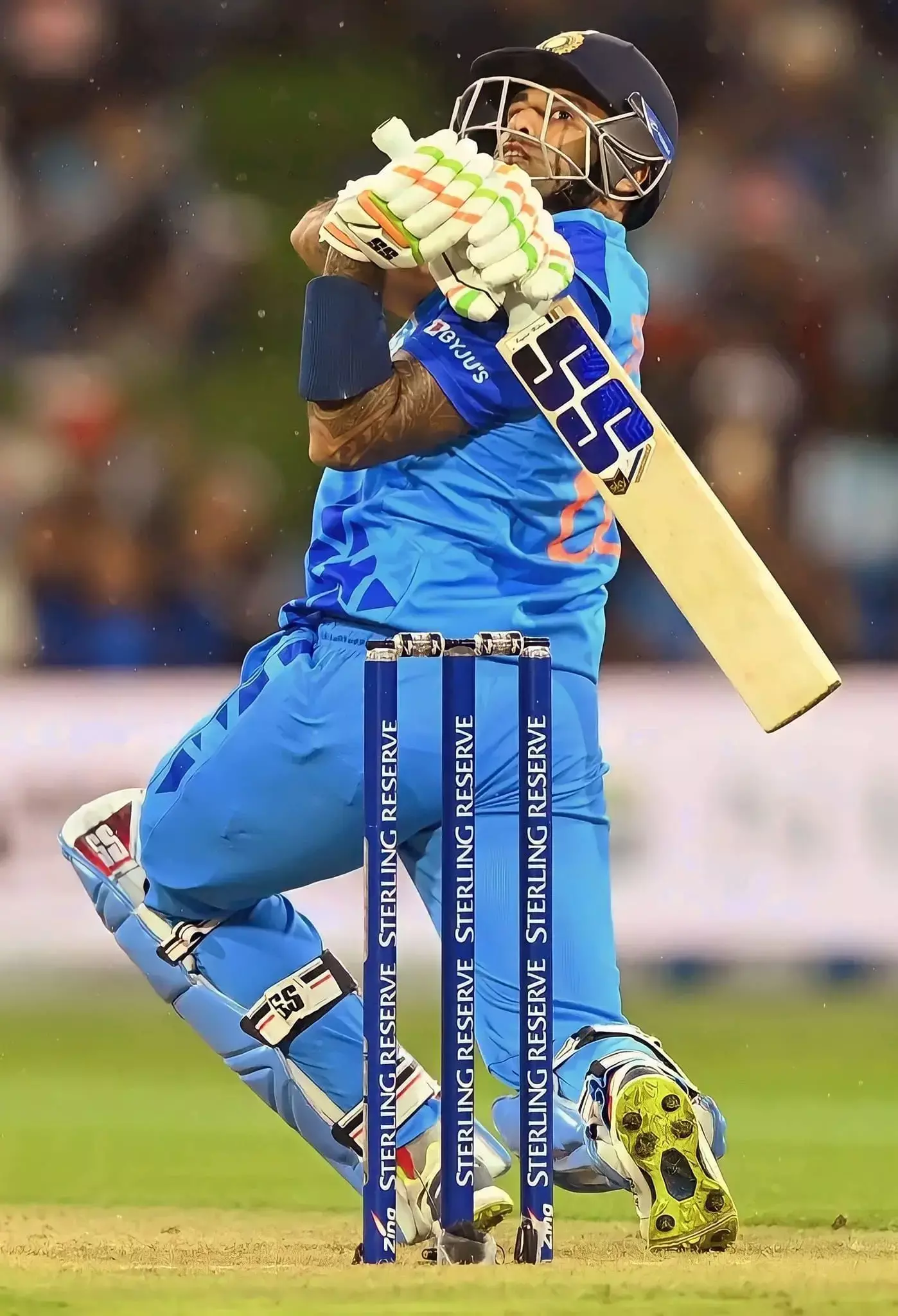 सूर्यकुमार यादव ने न्यूजीलैंड के खिलाफ मचा दिया बल्ले से पूरा तांडव, 217 की स्ट्राइक रेट से 111 रन बनाए