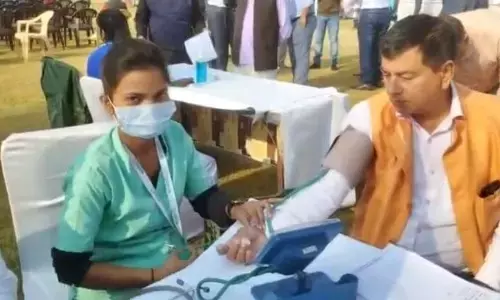 दो हजार से अधिक लोगों ने उठाया निःशुल्क स्वास्थ्य शिविर का लाभ दो हजार से अधिक लोगों ने उठाया निःशुल्क स्वास्थ्य शिविर का लाभ