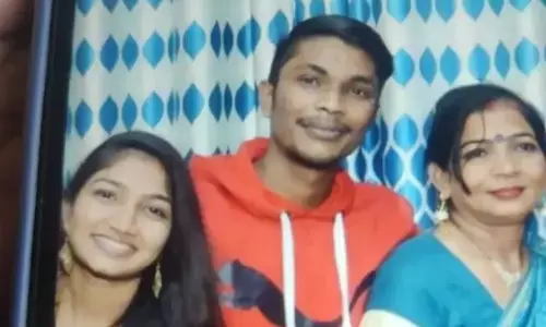 दिल्ली में एक ही परिवार के 4 लोगों की हत्या से सनसनी, बेटे ने मां-बाप, बहन और दादी को मार डाला, जानें- पूरा मामला दिल्ली में एक ही परिवार के 4 लोगों की हत्या से सनसनी, बेटे ने मां-बाप, बहन और दादी को मार डाला, जानें- पूरा मामला
