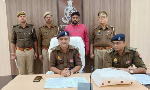 कासगंज पुलिस का बड़ा खुलासा, 40,000 रूपये लोन देने के नाम पर गरीबो से 2,000 – 2,000 रूपये लेकर ठगी करने वाले गेंग का खुलासा कासगंज पुलिस का बड़ा खुलासा, 40,000 रूपये लोन देने के नाम पर गरीबो से 2,000 – 2,000 रूपये लेकर ठगी करने वाले गेंग का खुलासा