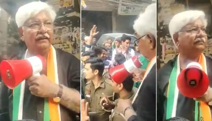 दिल्ली : कांग्रेस के पूर्व विधायक आसिफ मो. खान गिरफ्तार, जानें- क्या है पूरा मामला दिल्ली : कांग्रेस के पूर्व विधायक आसिफ मो. खान गिरफ्तार, जानें- क्या है पूरा मामला