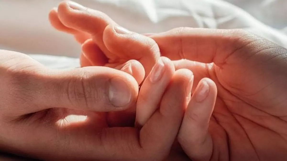 बिजनेसमैन की नौकरानी से संबंध बनाते वक्त मौत, प्लास्टिक बैग में लिपटा मिला था शव, तीन गिरफ्तार, जानें- पूरा मामला! बिजनेसमैन की नौकरानी से संबंध बनाते वक्त मौत, प्लास्टिक बैग में लिपटा मिला था शव, तीन गिरफ्तार, जानें- पूरा मामला!